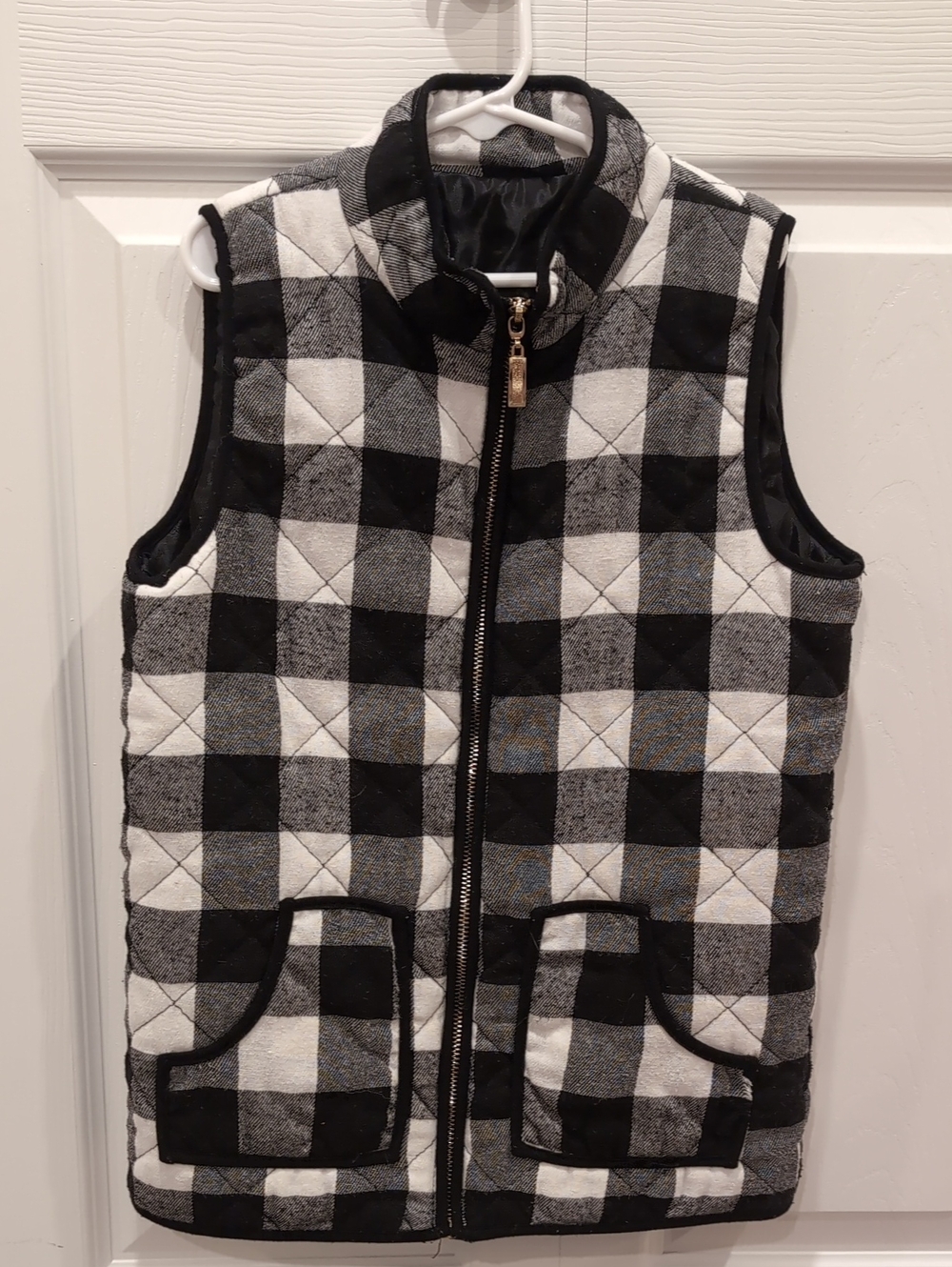 Kids Quilted Buffalo Check Vest - Black & White